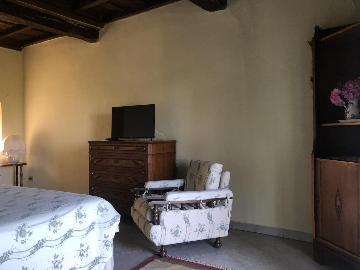 La Casa Di Pietro Hotel Cerrione Exterior foto
