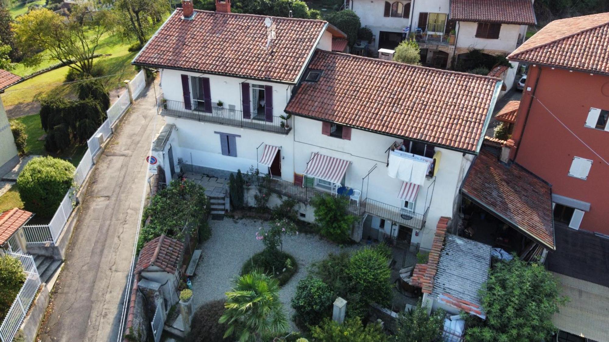 La Casa Di Pietro Hotel Cerrione Exterior foto